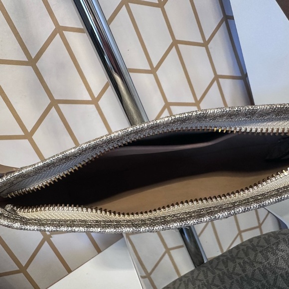 NWOT  Gold Michael Kors Belt Small bag.